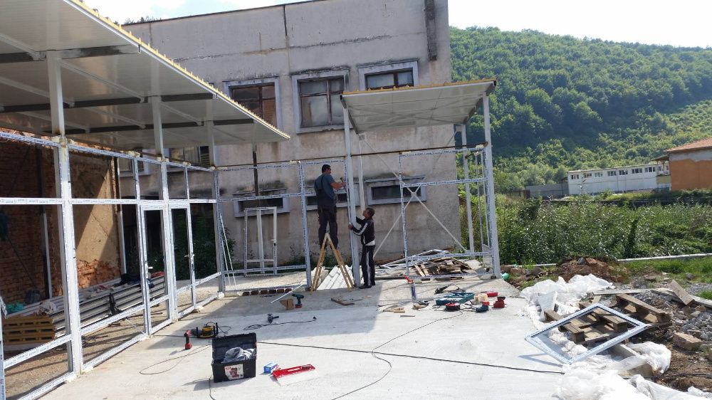 Алуминиева и певеце дограма