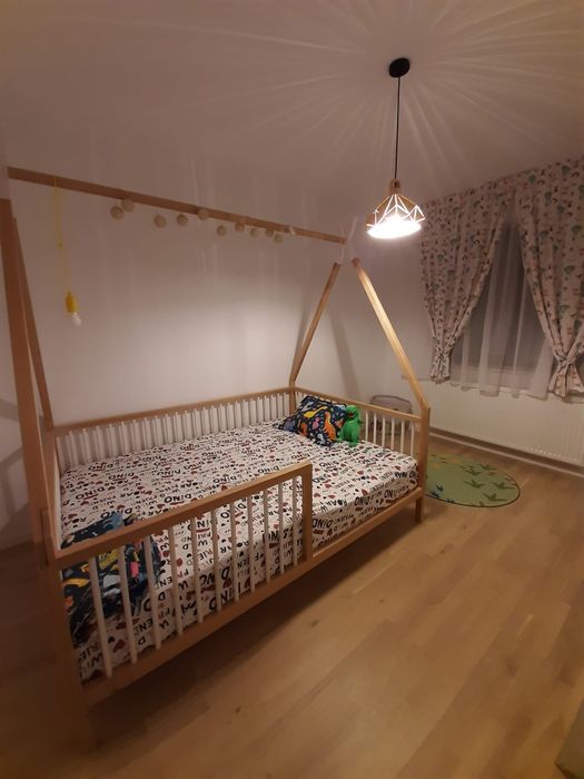 Vând pat montessori 140x200