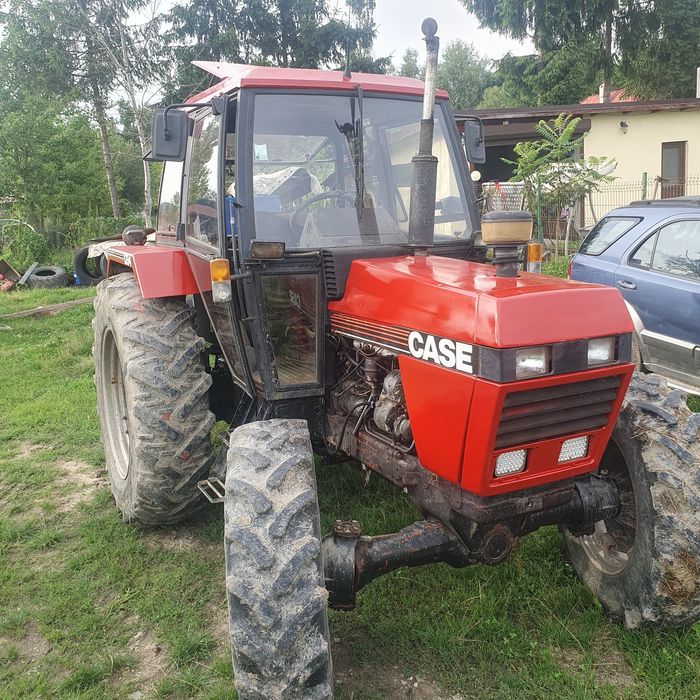 De vanzare tractor case 80cai 4 ×4