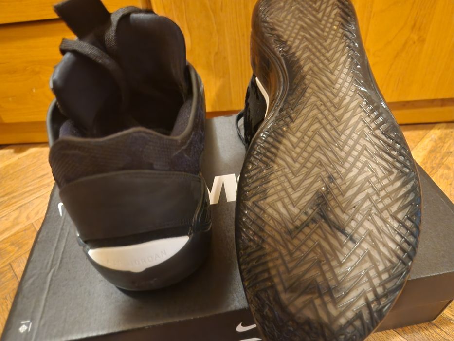 Маратонки Jordan оригинални 45.5