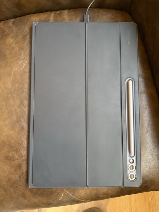 Samsung Galaxy Tab S10 Ultra 5G 1TB 16GB + Book Cover Keyboard