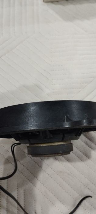 Продам автомобильный динамик