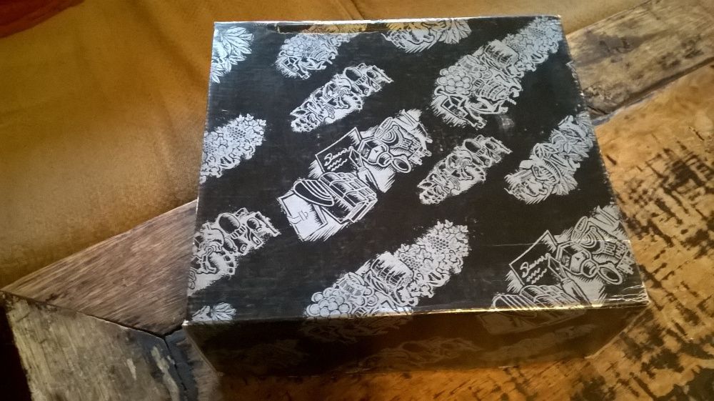 часовник за бюро с масивна каменна подложка и масивна каменен фосил АР