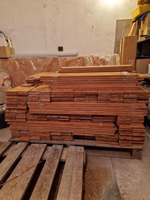 Масивен бамбуков паркет 52кв.м.,120 × 10 ×1.7 см.-40лв/кв.м.