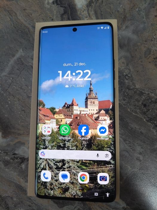 Telefon Motorola edge 50 FĂRĂ SCHUMBURI