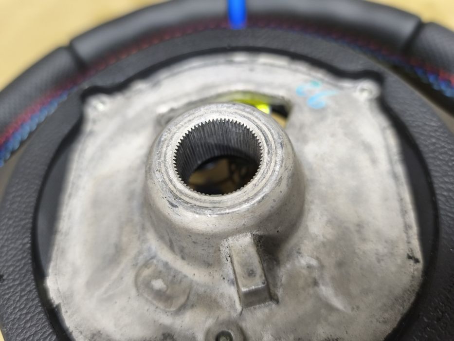 М Волан за BMW e90