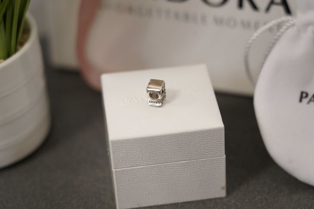 Талисман Пандора - Буква R