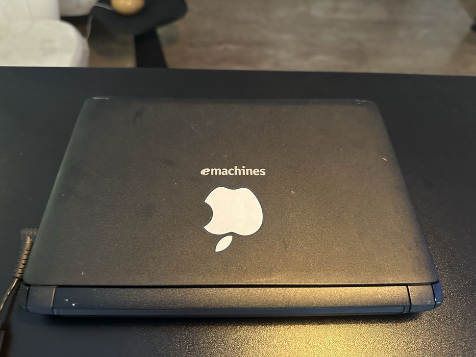 Mini Laptop eMachines