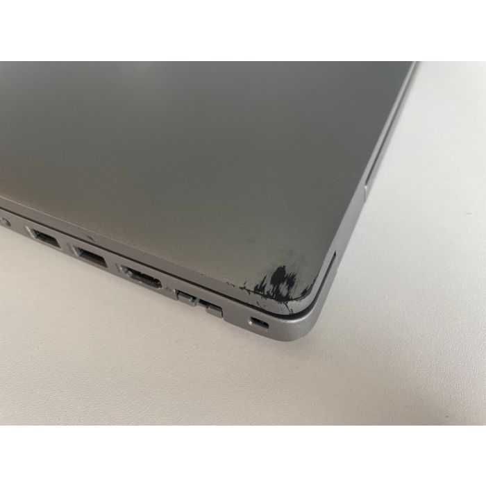 Лаптоп Dell Latitude 5521 (i7, 32GB RAM, 512GB SSD, 15.6-инчов)