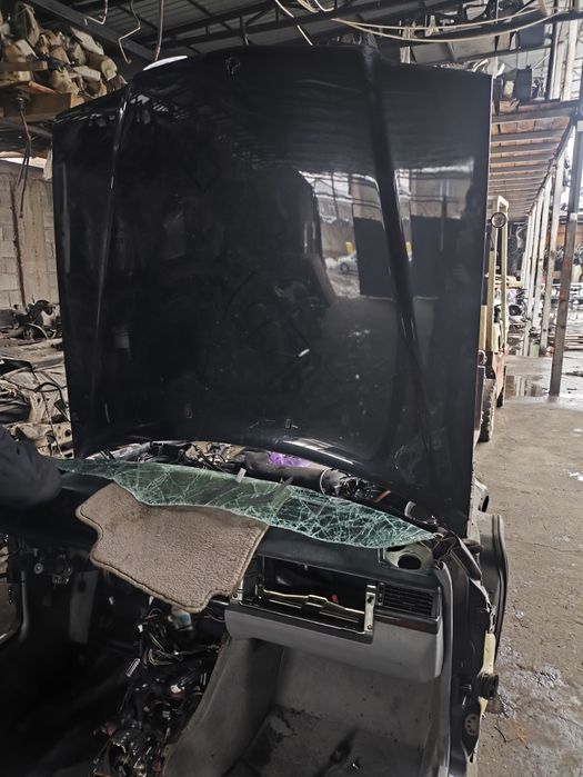 Капот mercedes 124/ ,190/ 202