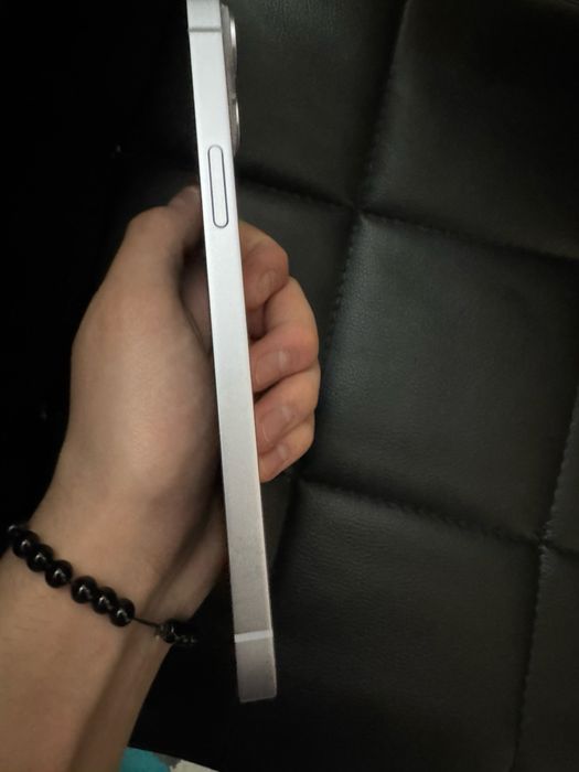 Iphone 14 plus Purple