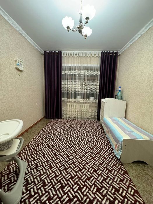 Продам хорошую квартиру 5/5/5 ЭКО базар Феруза общ пл 100м²