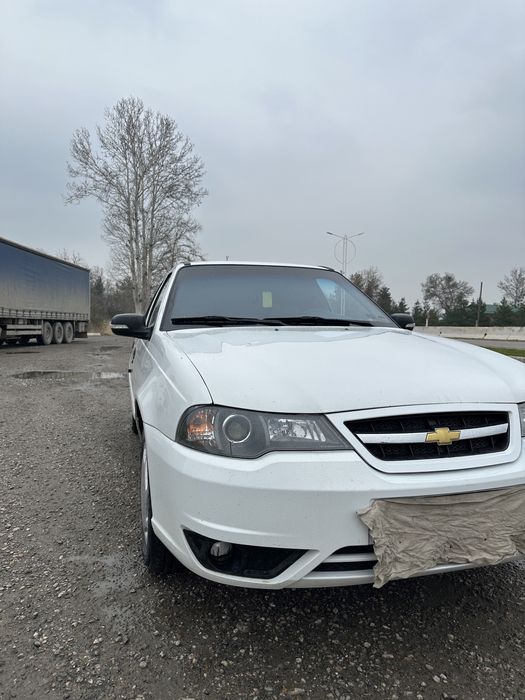 Srochni sotiladi Nexia 2 1.6 dons