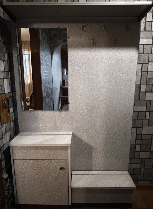 Прихожая в коридор