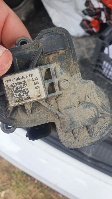 Suporți etriere  spate tiguan  2016