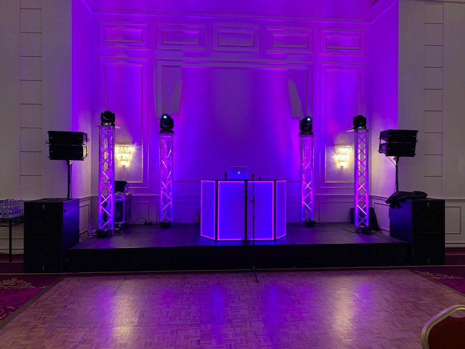 Sistem sonorizare Line Array DB Tehnologies dva