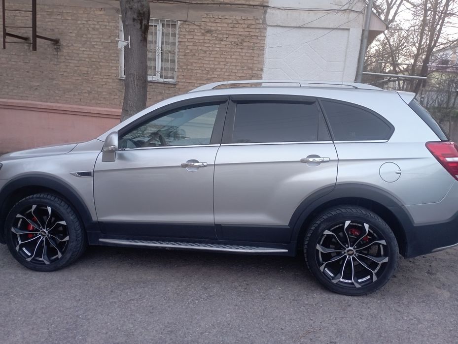 Captiva 4, 2009йил холати яхши автомат