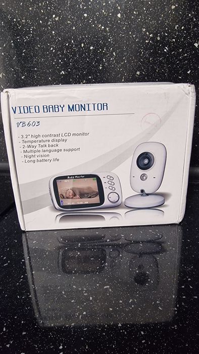 Безжичен дигитален видео бебефон за наблюдение на бебе.