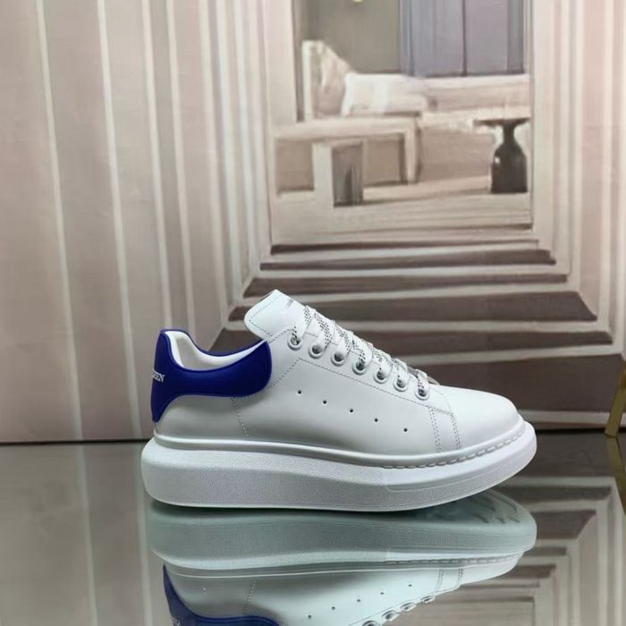 Alexander McQueen Oversized Sneaker – White/Blue