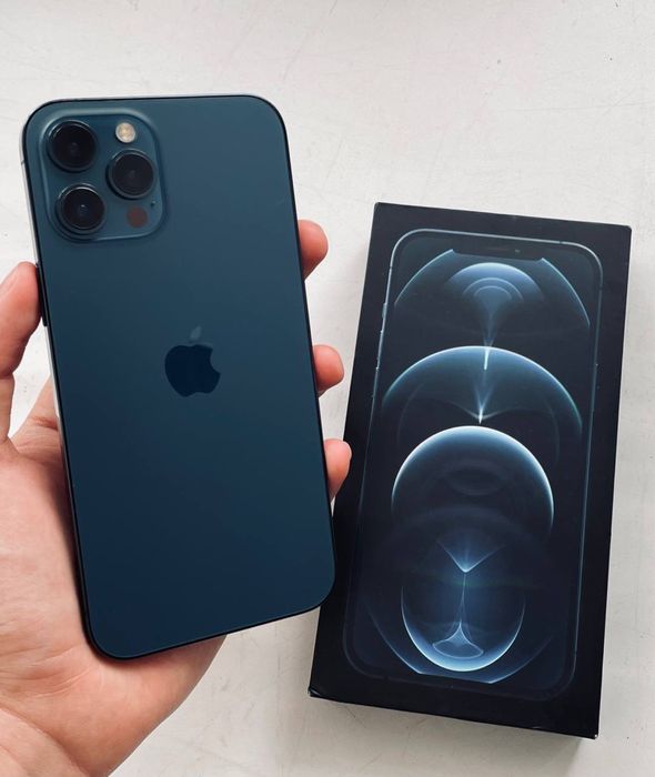 Продам iphone 12 pro max 128gb blue в идеальном состоянии