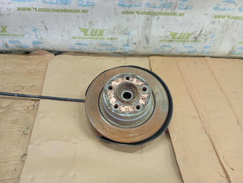 Fuzeta dreapta spate 676158009 BMW Seria 3 E90 (2004 - 2010) 2.0 benzina N46B20O1