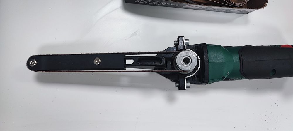 Slefuitor banda pe acumulator parkside 20v