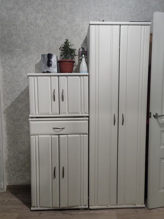 Шкаф для прихожей