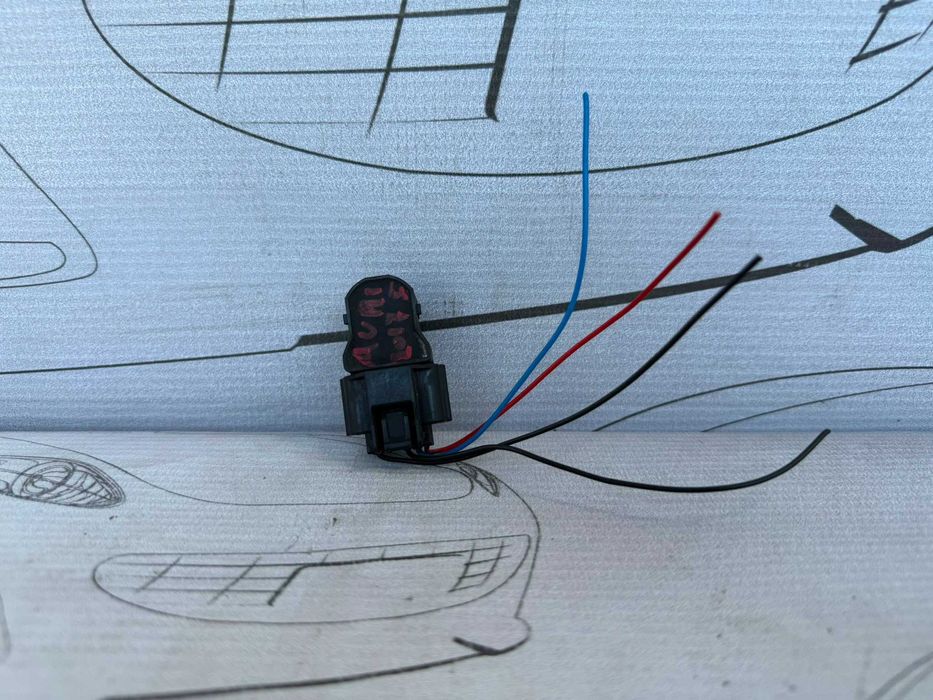Senzor Parcare PDC Bară Față / Spate Toyota Auris E180 2012-2018 Cod OEM 4ML061ADB (5D2)