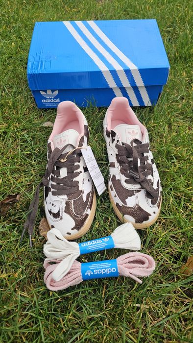 Aadidas samba cow print size 37 true to size