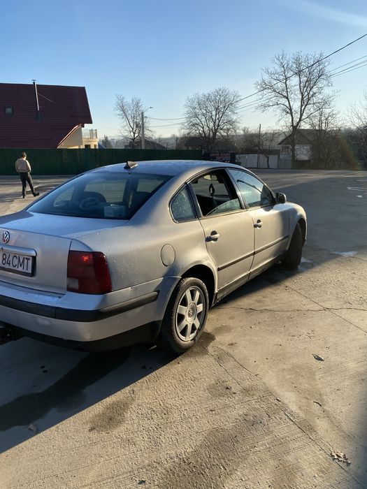 Vand passat b5 in stare buna