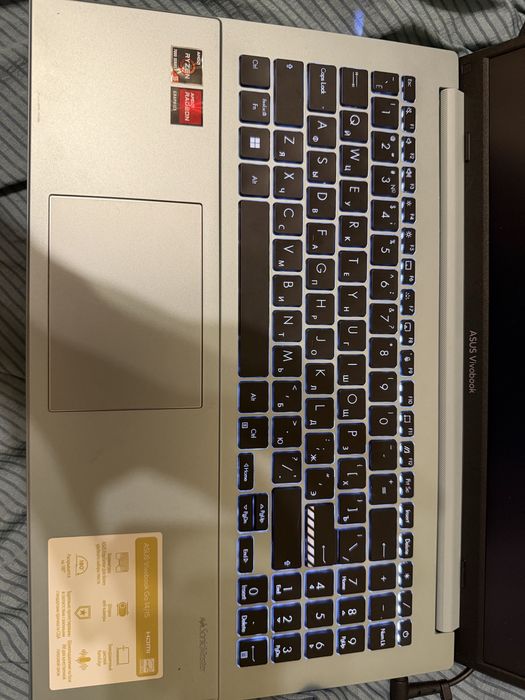 Ноутбук ASUS Vivobook Go 15