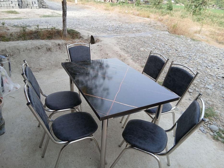 Stol stul sotiladi donasi 170 000