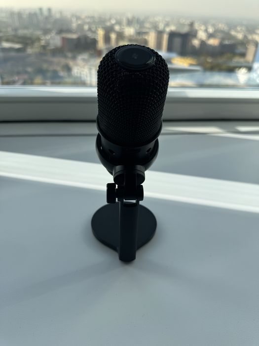 Микрофон HyperX Solocast
