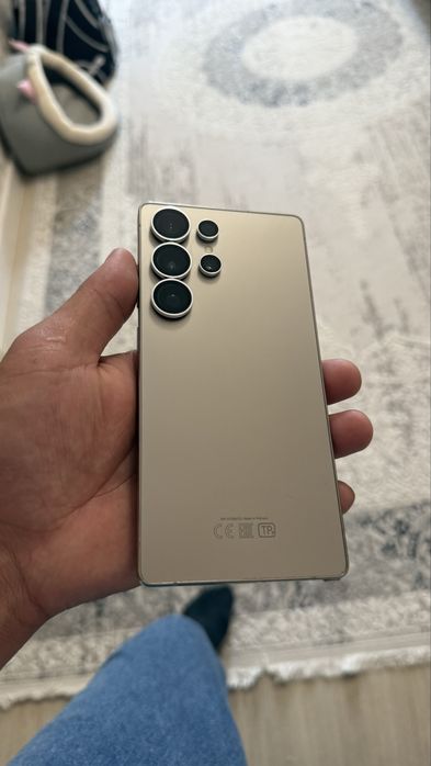 Продам Samsung S25 ultra