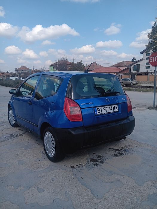 Продава Ситроен c2