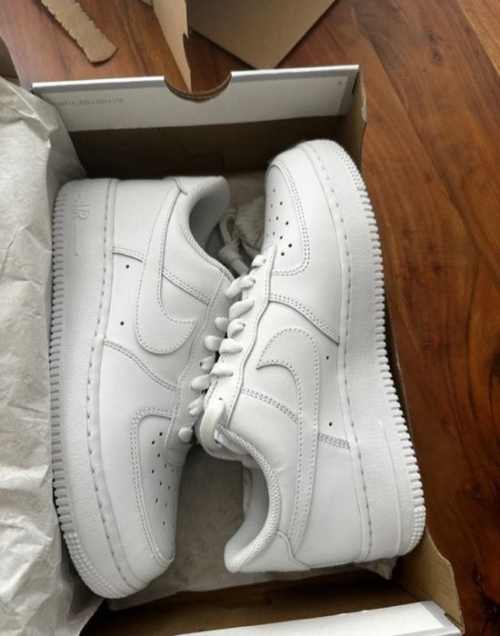 Nike Air Force 1 Бели – Оригинални, Отлично Състояние