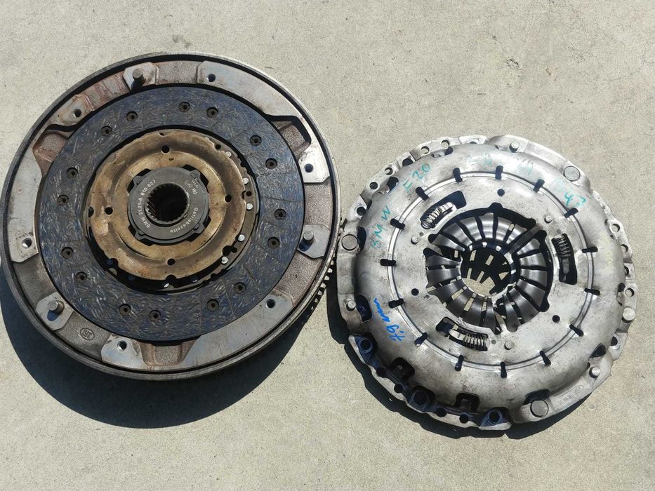kit ambreiaj volanta masa dubla 2.0 d b47d20a  bmw seria 1 f20 f21 4x4 disc 7,9 mm 21218610627