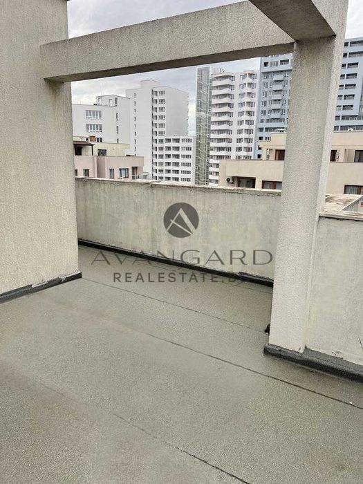 Продава се Тристаен апартамент в Пловдив, Тракия - 197 кв.м за 676 €/кв.м - Снимка #10