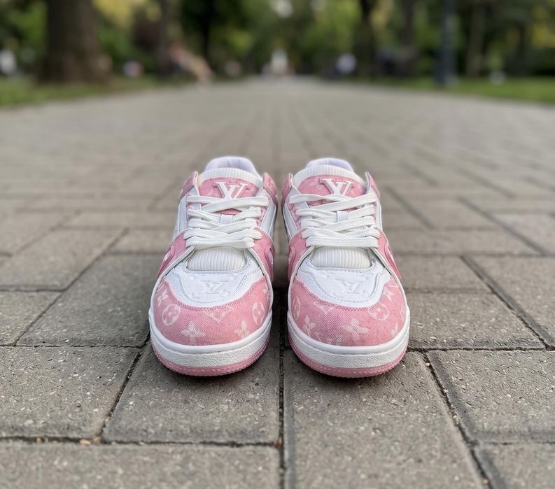 Adidasi LV Trainer Roz - Full Box