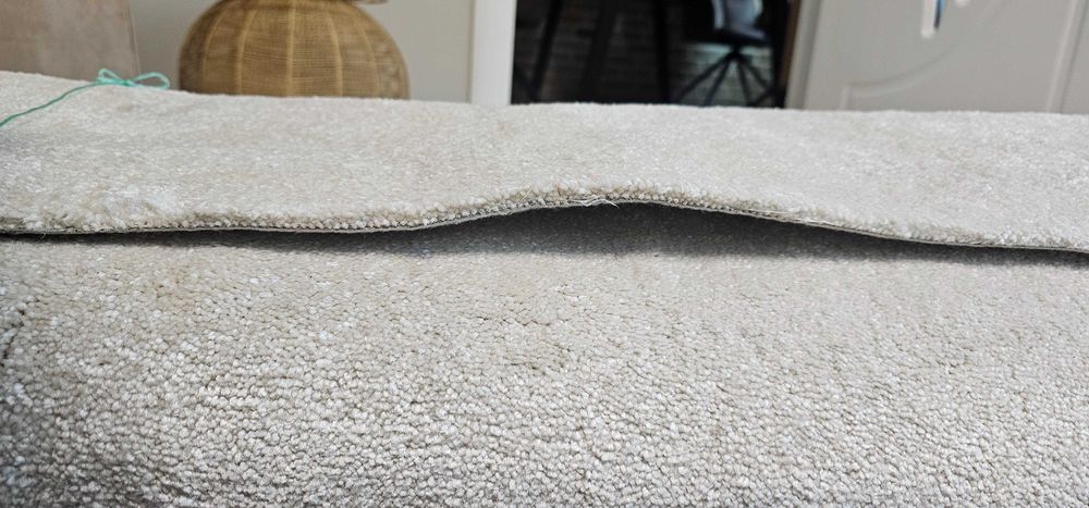 Мокет ( бежов ) Не използван 30кв/м