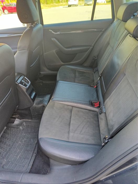 Продавам Шкода Октавиа