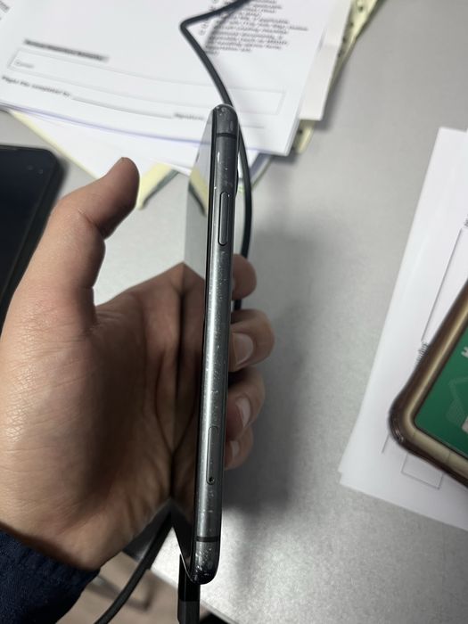 Iphone 11 черный 64