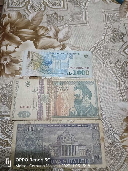 Bacnota veche se vinde.