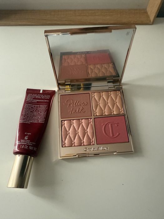 Charlotte Tllbury и Clarins