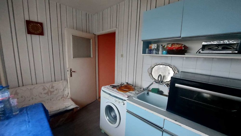 Гарсониера в кв.Червена стена,гр. Хасково