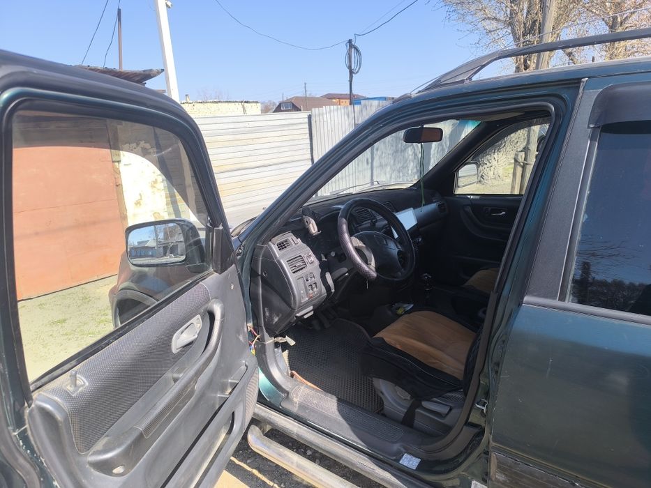 Продам honda cr-v rd1