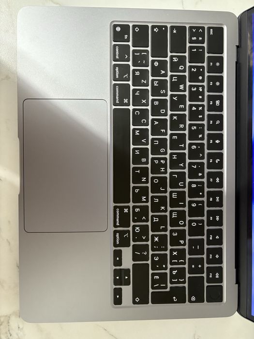 СРОЧНО ПРОДАМ!) MacBook Air M2 2022/256