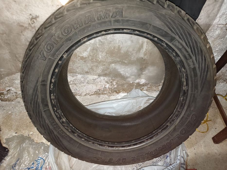 Резина YOKOHAMA 285/50/R20