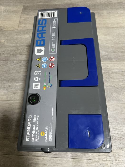 Продам,аккумулятор 90А.