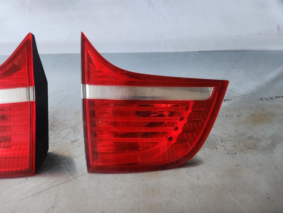 Lampa Stop Tripla Stanga Dreapta De Pe Haion Bmw X6 E71 LED - Dezmembrari Arad